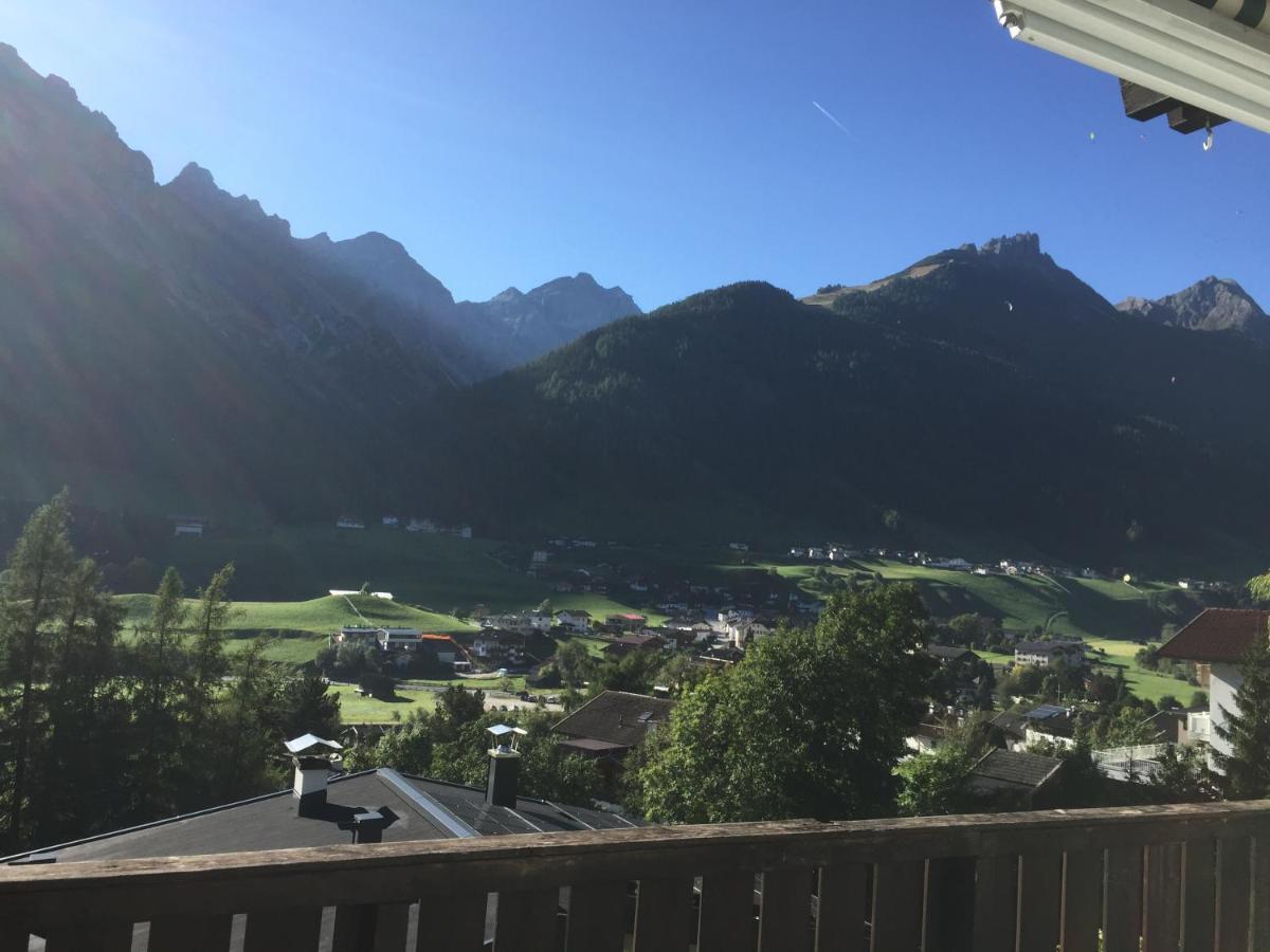 Appartamento Haus Adlerhorst Neustift im Stubaital Esterno foto