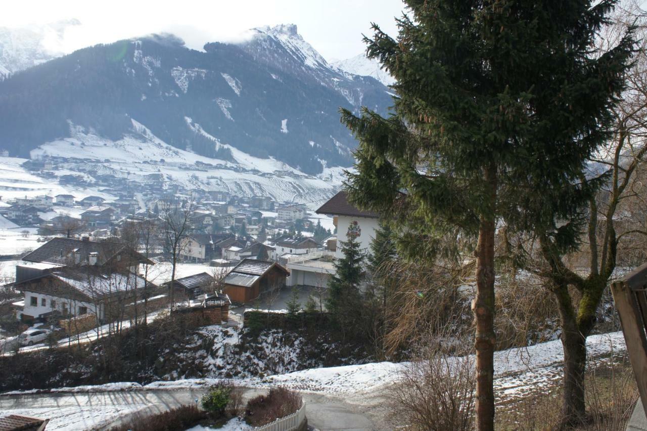 Appartamento Haus Adlerhorst Neustift im Stubaital Esterno foto